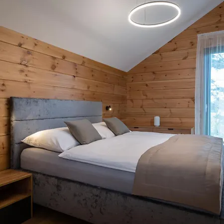 Mountica Apartment